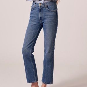 BSides Field Kick Jean Viva